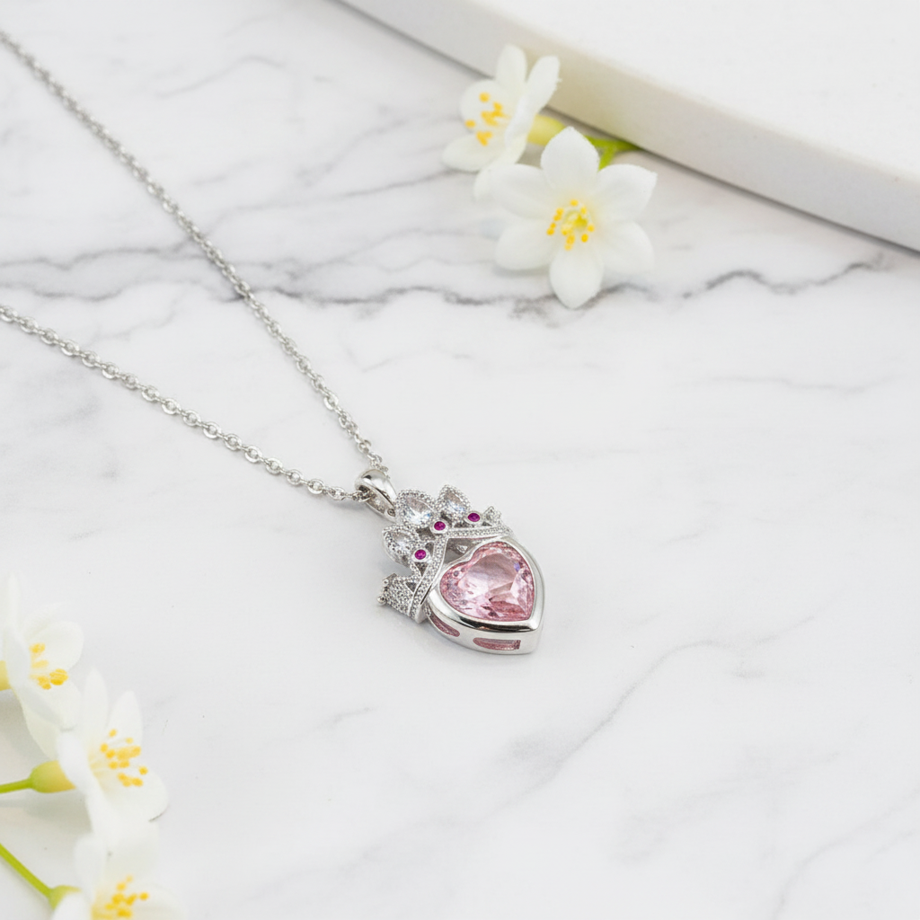 Royal Heart Crown – White Marble